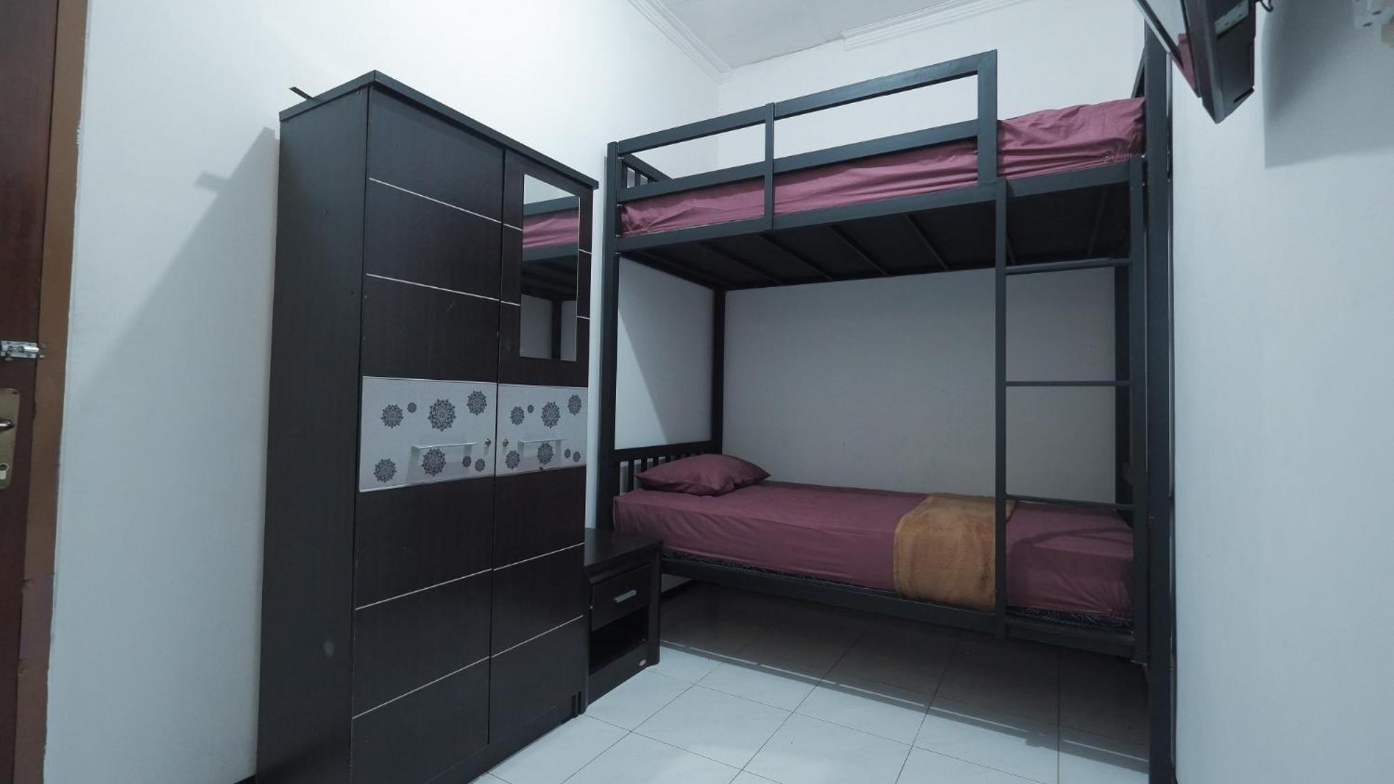 Villa Malang Puncak Buring Exteriör bild