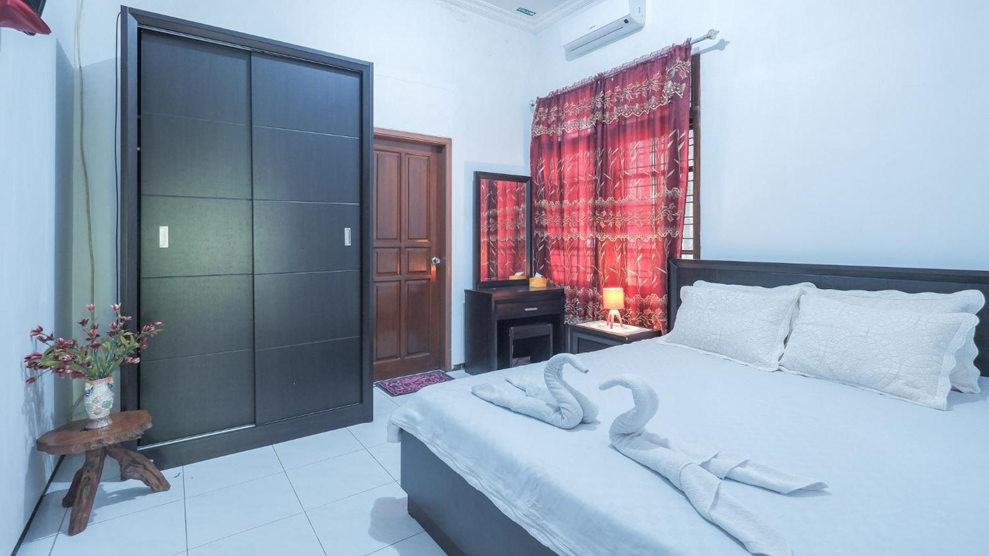 Villa Malang Puncak Buring Exteriör bild